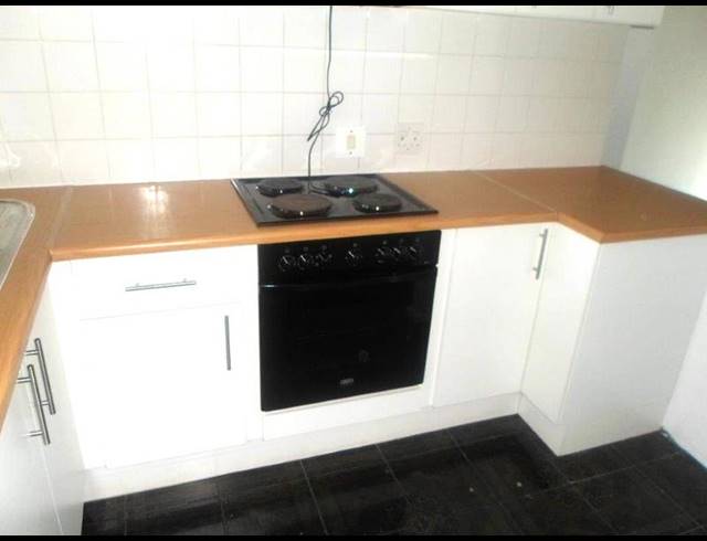 2 BEDROOM PROPERTY TO RENT IN MORNINGSIDE